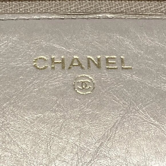 Auth CHANEL Matelasse Gold Leather Other Style Wallet Gold hardware - Picture 6 of 16